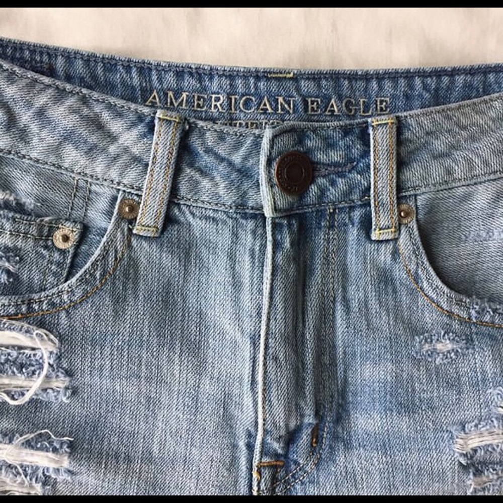 American Eagle Shorts - Picture 4 of 5